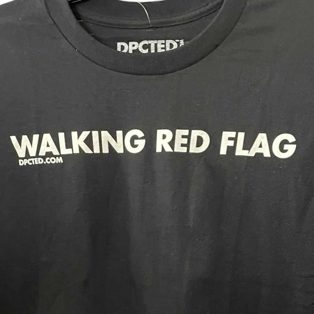 WALKING‎ RED FLAG MENS GRAPHIC TEE SHIRT, large